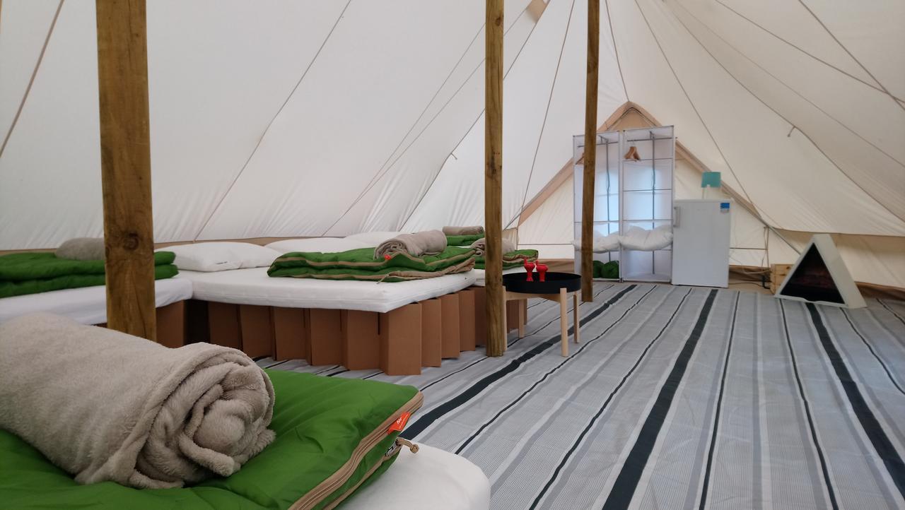 Atypik Nomad Hotell Recoubeau-Jansac Eksteriør bilde